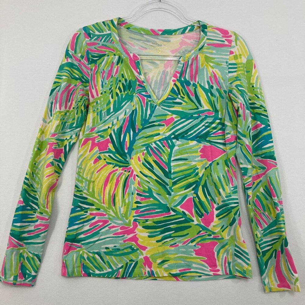 Lilly Pulitzer size XS Green Pink Tropical Print V Neck Stretch Knit Top Summer